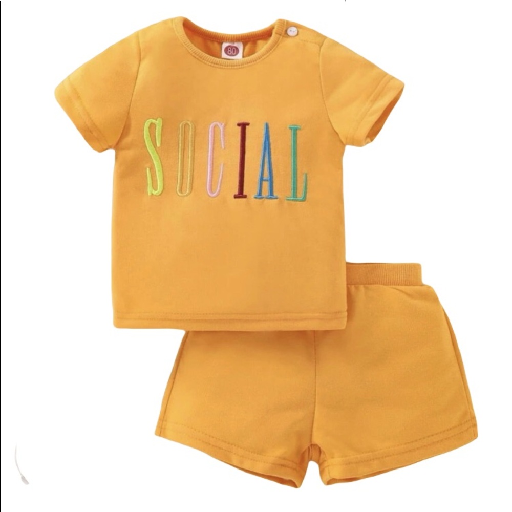 Social Outfit